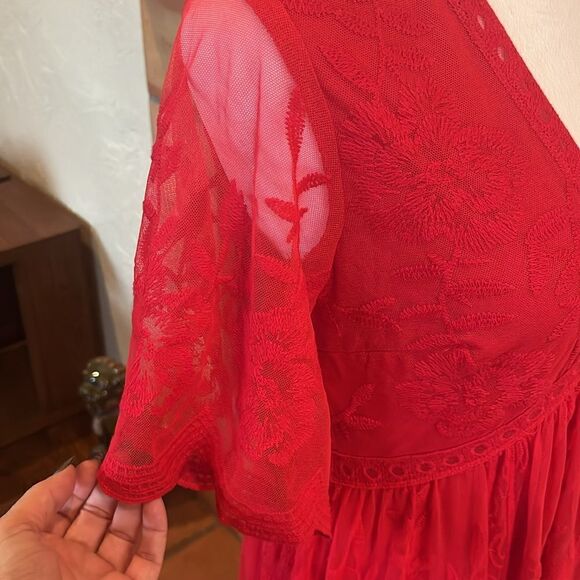 PinkBlush Red Lace Mesh Overlay Maternity Maxi Dress, size S - Picture 5 of 13